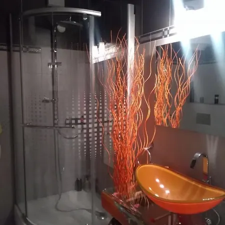 Luxury Sirena Centre Netflix Split