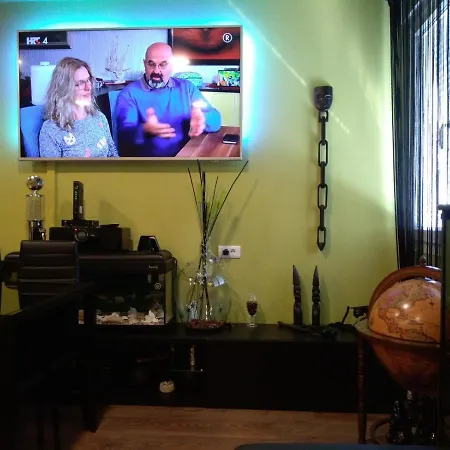 Luxury Sirena Centre Netflix